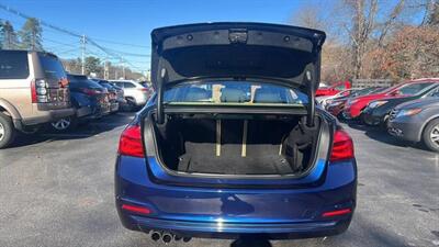 2016 BMW 328i xDrive Sedan 4D   - Photo 5 - North Reading, MA 01864