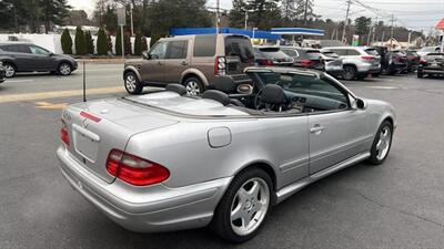 2000 Mercedes-Benz CLK CLK 430 Cabriolet 2D   - Photo 6 - North Reading, MA 01864