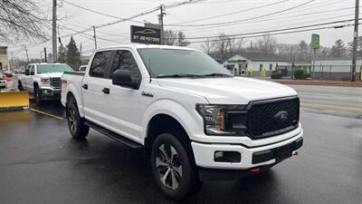 2018 Ford F-150 Lariat Pickup 4D 5 1/2 ft   - Photo 7 - North Reading, MA 01864