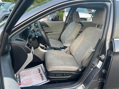 2017 Honda Accord EX   - Photo 14 - North Reading, MA 01864