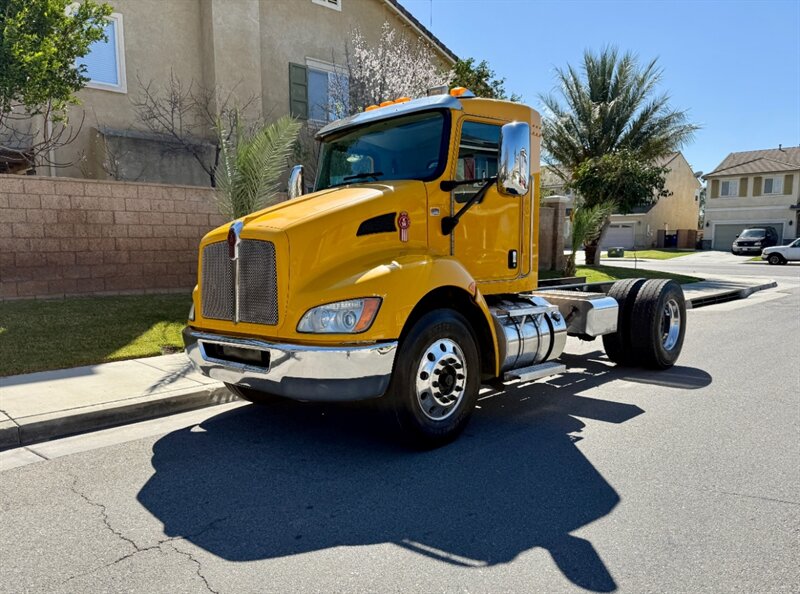 2013 Kenworth T270 CAB AND CHASSIS  