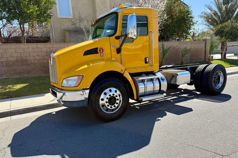 2013 Kenworth T270 CAB AND CHASSIS  