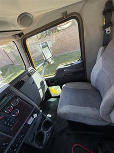2013 Kenworth T270 CAB AND CHASSIS   - Photo 16 - Mira Loma, CA 91752