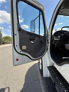 2019 Freightliner M2 ROLLBACK TOW TRUCK   - Photo 10 - Mira Loma, CA 91752