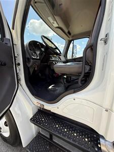 2019 Freightliner M2 ROLLBACK TOW TRUCK   - Photo 11 - Mira Loma, CA 91752