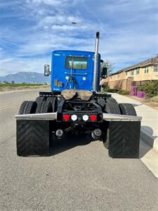 2016 Kenworth T880   - Photo 10 - Mira Loma, CA 91752