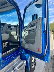 2016 Kenworth T880   - Photo 21 - Mira Loma, CA 91752