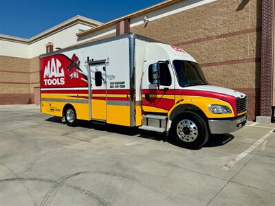 2022 Freightliner M2   - Photo 1 - Mira Loma, CA 91752