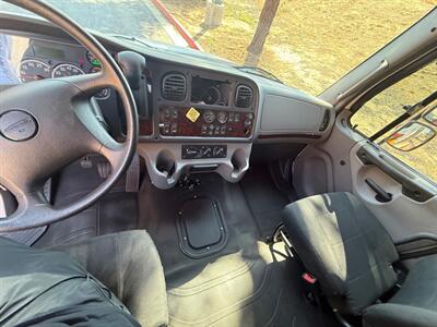 2022 Freightliner M2   - Photo 7 - Mira Loma, CA 91752