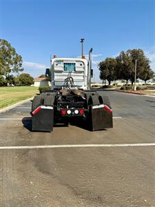 2016 Kenworth T880   - Photo 6 - Mira Loma, CA 91752