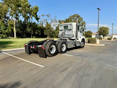 2016 Kenworth T880   - Photo 4 - Mira Loma, CA 91752