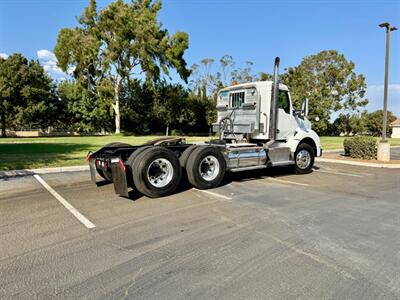 2016 Kenworth T880   - Photo 3 - Mira Loma, CA 91752