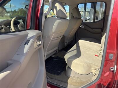 2017 Nissan Frontier SV   - Photo 6 - Princeton, WV 24740