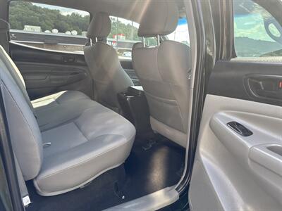 2013 Toyota Tacoma V6   - Photo 8 - Princeton, WV 24740