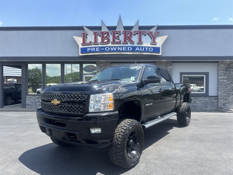 2013 Chevrolet Silverado HD 1LT 4WD Crew Cab SWB's photo
