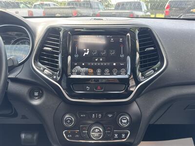 2019 Jeep Cherokee Limited   - Photo 9 - Princeton, WV 24740