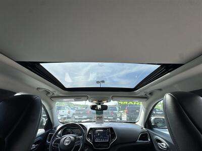 2019 Jeep Cherokee Limited   - Photo 11 - Princeton, WV 24740