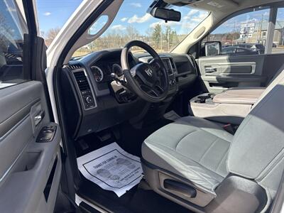 2014 RAM 1500 Express   - Photo 5 - Princeton, WV 24740