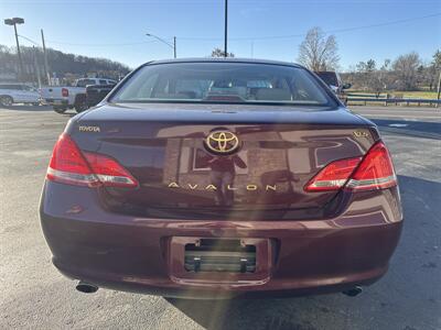2006 Toyota Avalon XL   - Photo 3 - Princeton, WV 24740