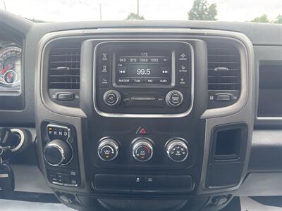 2019 RAM 1500 Classic Express   - Photo 9 - Princeton, WV 24740