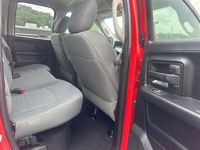 2019 RAM 1500 Classic Express   - Photo 8 - Princeton, WV 24740