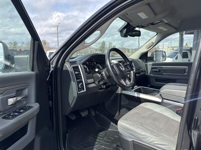 2017 RAM 1500 SLT   - Photo 4 - Princeton, WV 24740