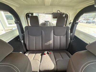 2014 Jeep Wrangler Sahara   - Photo 7 - Princeton, WV 24740