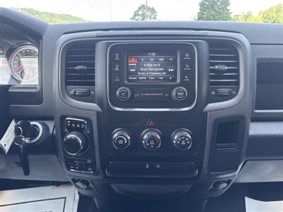 2018 RAM 1500 Express   - Photo 9 - Princeton, WV 24740