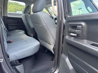 2018 RAM 1500 Express   - Photo 8 - Princeton, WV 24740