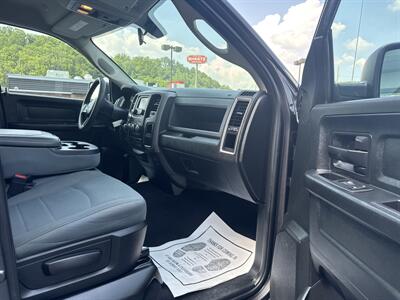 2018 RAM 1500 Express   - Photo 7 - Princeton, WV 24740