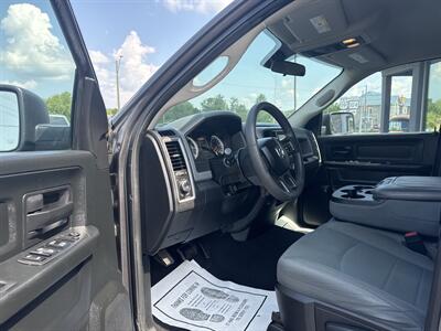 2018 RAM 1500 Express   - Photo 5 - Princeton, WV 24740