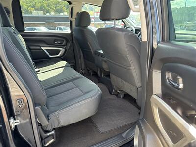 2018 Nissan Titan SV - Photo 8 - Princeton, WV 24740