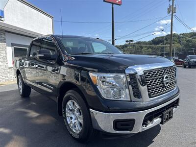 2018 Nissan Titan SV - Photo 4 - Princeton, WV 24740