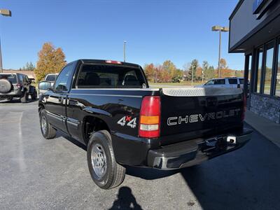 2000 Chevrolet Silverado 1500 LS - Photo 2 - Princeton, WV 24740