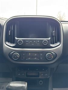 2018 Chevrolet Colorado LT   - Photo 9 - Princeton, WV 24740