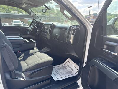 2018 Chevrolet Silverado 2500HD LT - Photo 6 - Princeton, WV 24740