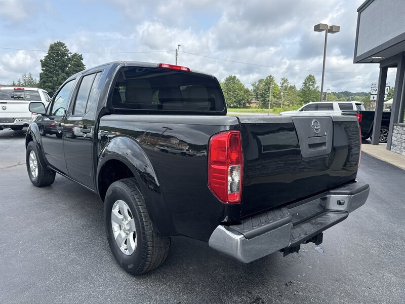 2012 Nissan Frontier SV  