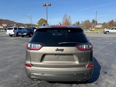 2019 Jeep Cherokee Overland   - Photo 3 - Princeton, WV 24740