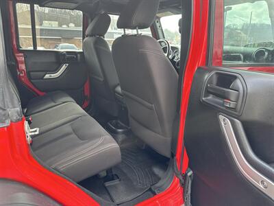 2015 Jeep Wrangler Unlimited Sahara   - Photo 8 - Princeton, WV 24740