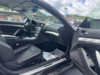 2012 INFINITI G37 Convertible   - Photo 6 - Princeton, WV 24740