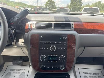 2011 Chevrolet Tahoe LT - Photo 8 - Princeton, WV 24740
