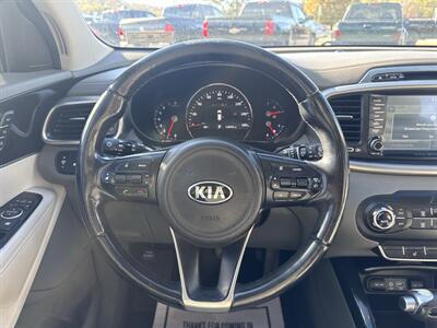 2017 Kia Sorento SX V6   - Photo 11 - Princeton, WV 24740