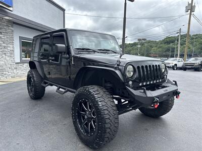 2015 Jeep Wrangler Unlimited Sahara - Photo 4 - Princeton, WV 24740
