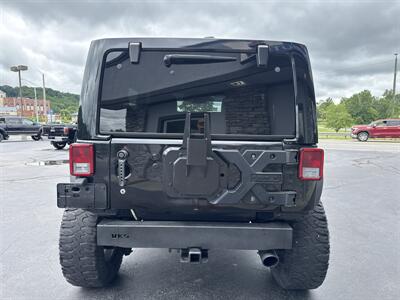 2015 Jeep Wrangler Unlimited Sahara - Photo 3 - Princeton, WV 24740