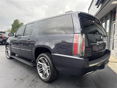 2013 Cadillac Escalade ESV Premium   - Photo 2 - Princeton, WV 24740