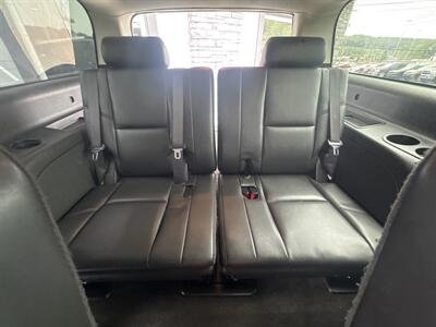 2013 Cadillac Escalade ESV Premium   - Photo 9 - Princeton, WV 24740