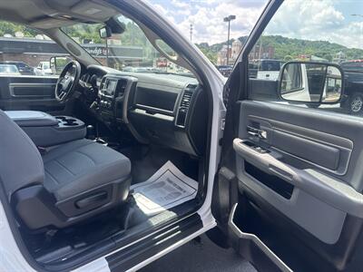 2015 RAM 3500 Tradesman   - Photo 6 - Princeton, WV 24740