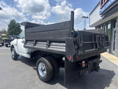 2015 RAM 3500 Tradesman   - Photo 2 - Princeton, WV 24740