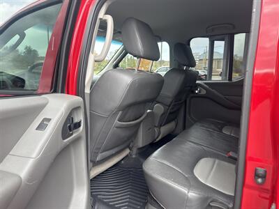 2010 Nissan Frontier SE V6   - Photo 6 - Princeton, WV 24740