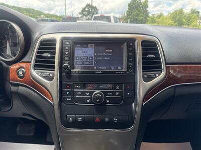 2012 Jeep Grand Cherokee Limited   - Photo 11 - Princeton, WV 24740